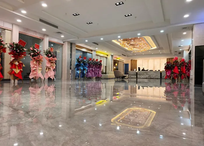 Lido De Paris Hotel